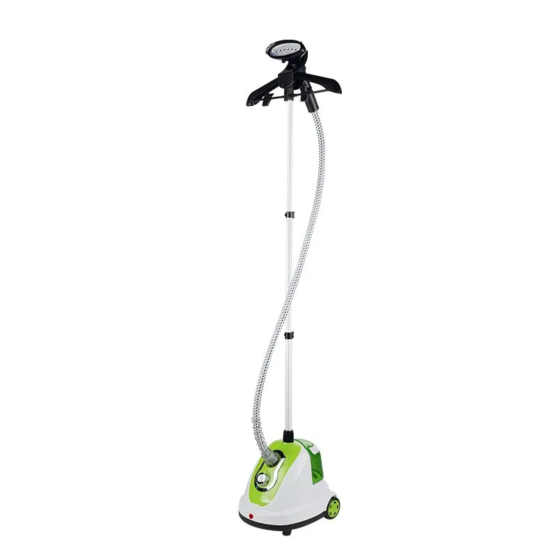 O que faz com que um ferro a vapor de 1700W se destaque?